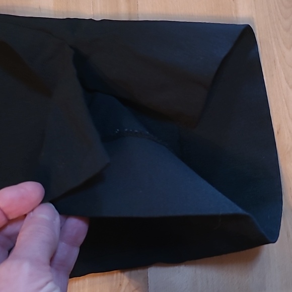 Capri Pants by The Limited - black with stretch - Picture 4 of 11